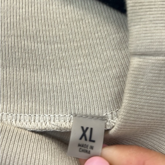 Fear of God Essentials Long Sleeve T-shirt - Picture 6 of 8